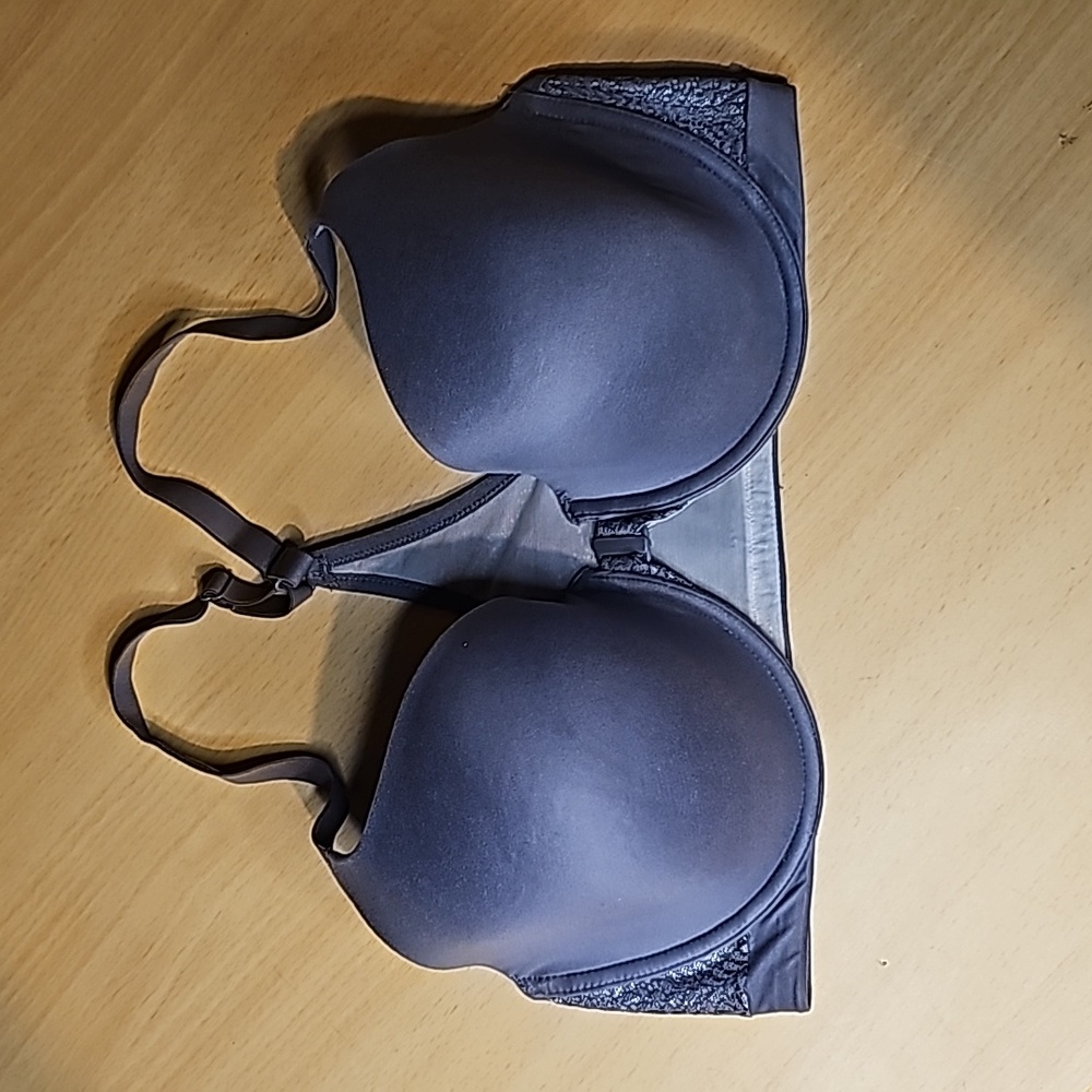 Victoria's Secret Gray Bra